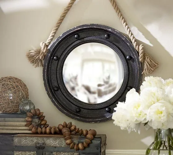 Hanging Port Mirror
