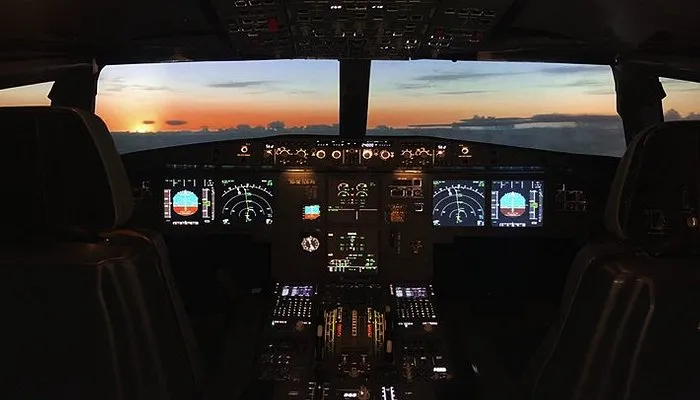 مركز ايسيم مصر للطيران المحاكاه