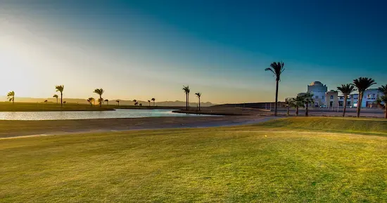 golf el solimania compound